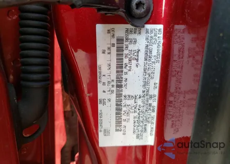 2016 Ford Focus Titanium from USA, damaged, VIN 1FADP3N23GL211555